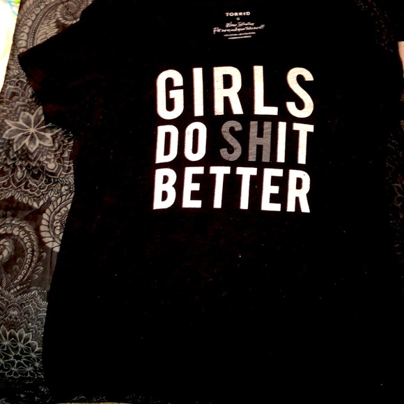 Torrid graphic tee 0X - Picture 4 of 5